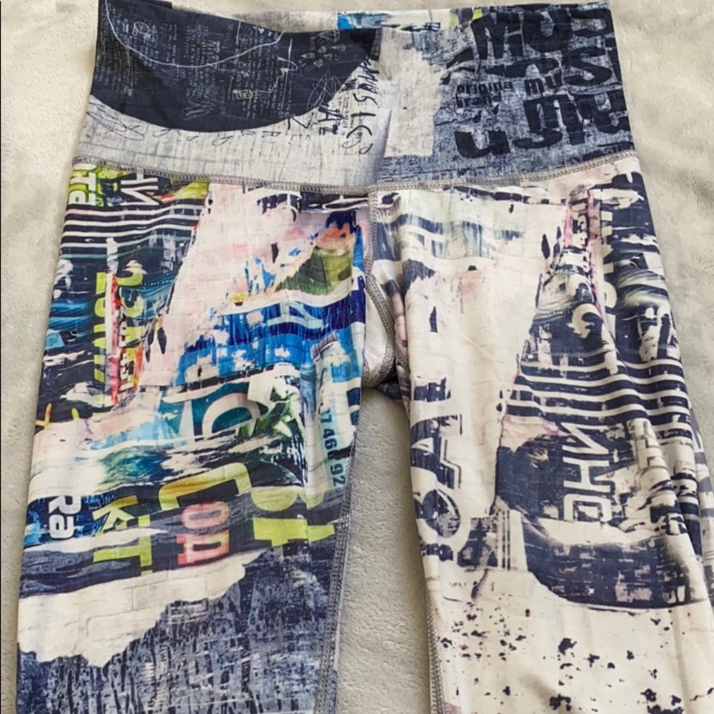 Niyama Sol Barefoot legging size small